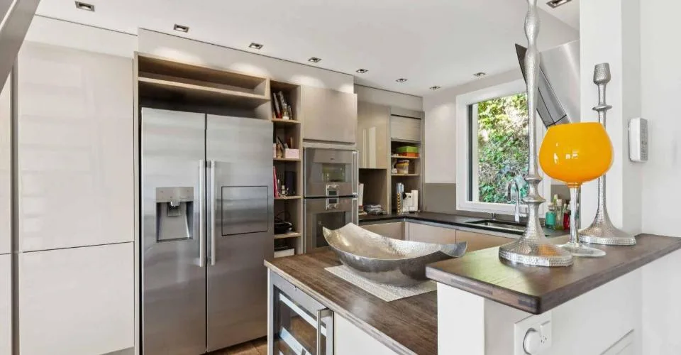 Duplex mit Villencharme und atemberaubendem Blick auf den See – Foto 6 von 26