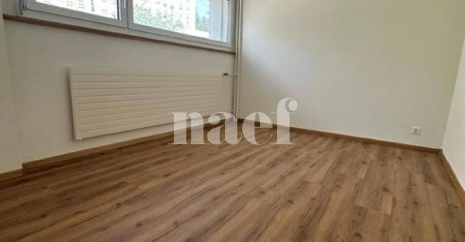 Appartement de 2 pièces au 2ème étage – Foto 3 von 14