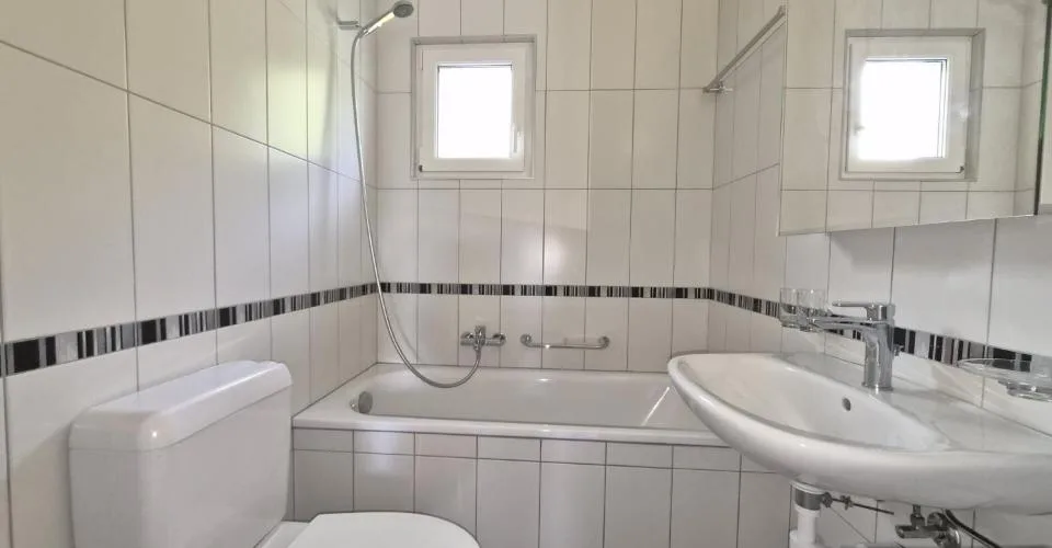 Appartement de 4.5 pièces avec balcon – foto 6 di 6