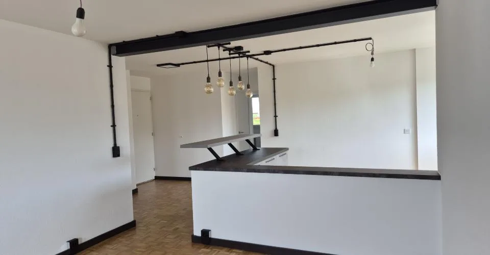 Très bel appartement de 2,5 pièces entièrement rénové – photo 3 sur 11