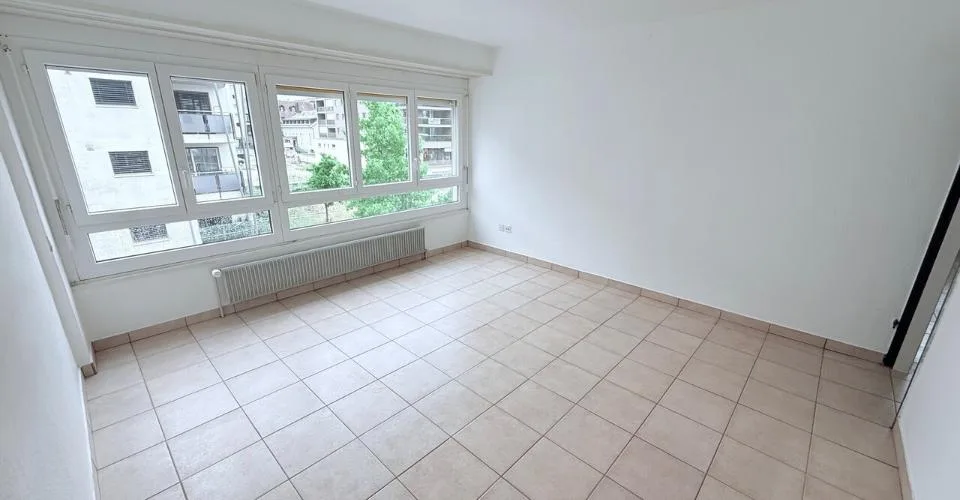 Bel appartement de 3.5 pièces à Delémont – Foto 2 von 6