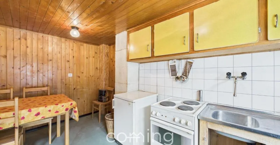 3.5-Zimmer-Wohnung in Saas-Balen ? Zweitwohnsitz zugelassen, Renovationspotenzial, Parkplatz inklusive – foto 2 di 11