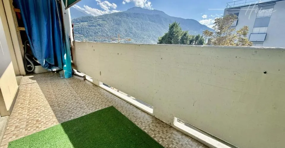 Bel appartement 3.5 pièces à Conthey, vue montagne – Foto 3 von 9