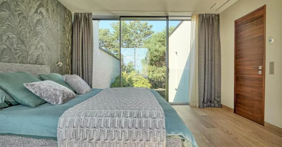 Schönes contemporary Townhouse in Lausanne – Foto 22 von 25