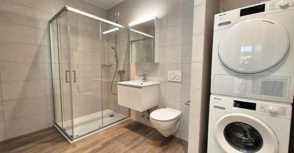 Berges 2 - Appartement 2.5 pièces au dernier étage – photo 6 sur 16