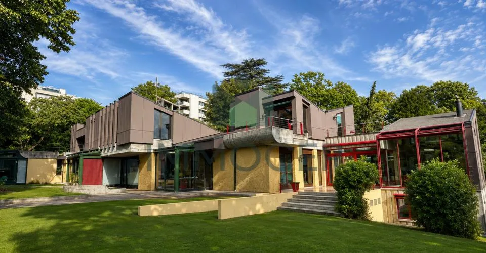 Propriété d'architecte à rénover à Versoix avec vue lac – Foto 2 von 24