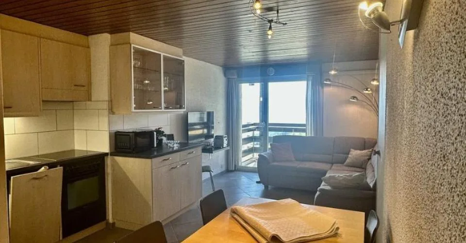 Bello appartamento di 3,5 locali in affitto per l'anno – foto 2 di 18