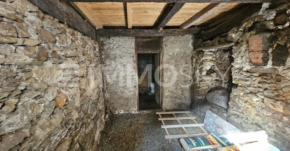 Rustico da riattare a Malvaglia – foto 2 di 10