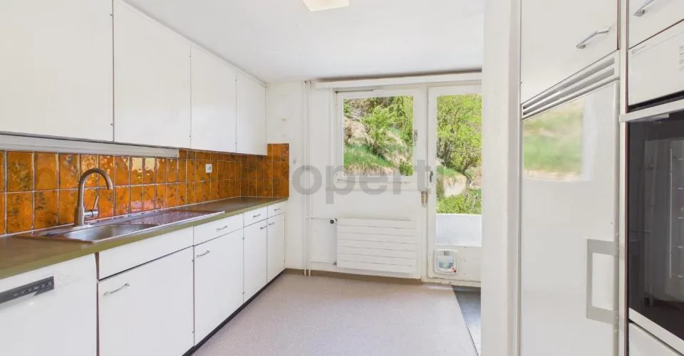 Spacieuse maison de 9 pièces avec une grande liberté d'aménagement à Alvaschein – photo 27 sur 32