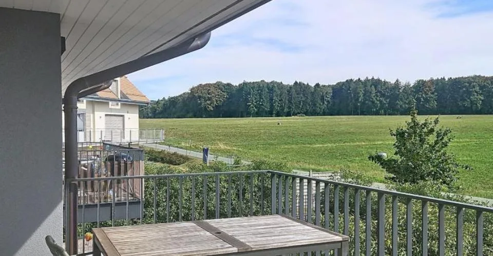 Charmant appartement 3,5 pièces à la campagne - Sugnens