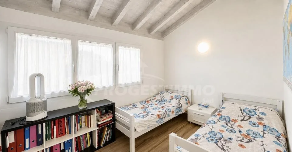 MAISON MITOYENNE DE 4,5 PIÈCES DANS UN QUARTIER PAISIBLE ET PRIVILÉGIÉ – photo 9 of 22
