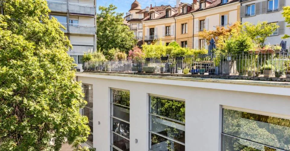 Opportunité rare : Loft avec rooftop au centre-ville – Foto 12 von 21