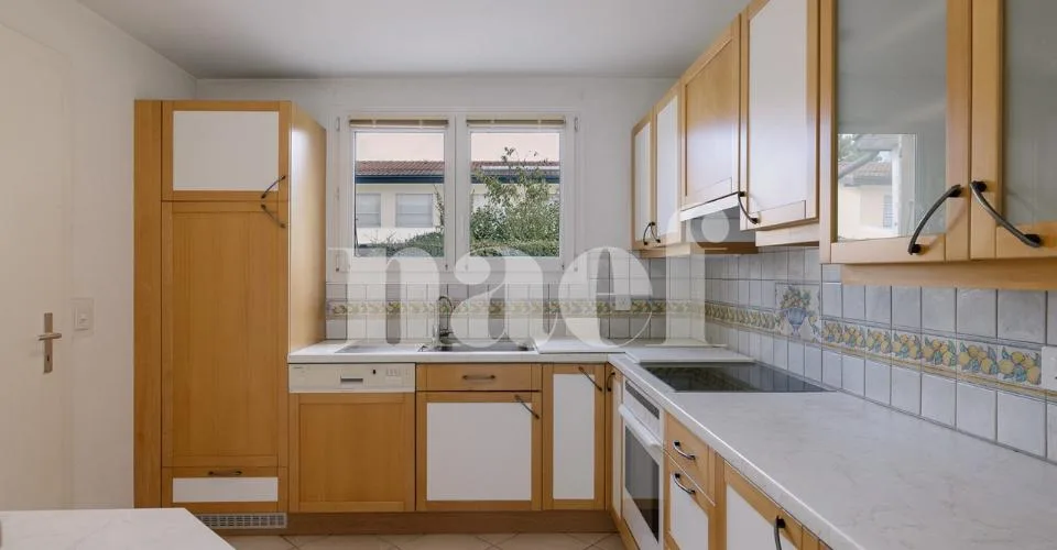 Familienvilla mit privatem Garten in Genthod – Foto 14 von 20