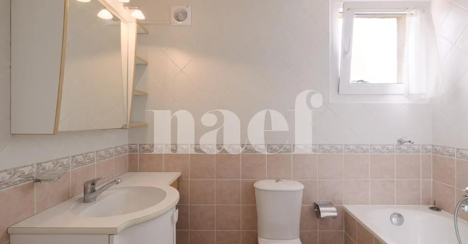 Familienvilla mit privatem Garten in Genthod – Foto 18 von 20