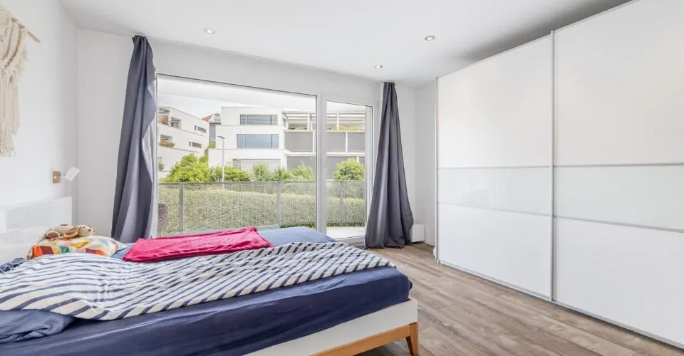Generous living with a unique balcony concept – photo 16 of 20