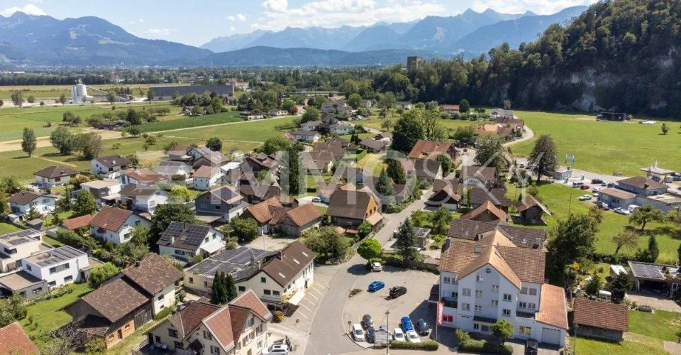 Proprietà unica con spazio abitativo e commerciale sotto un unico tetto – foto 11 di 14
