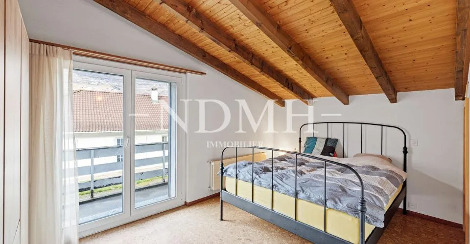 Villa spaziosa con due appartamenti – foto 23 di 24