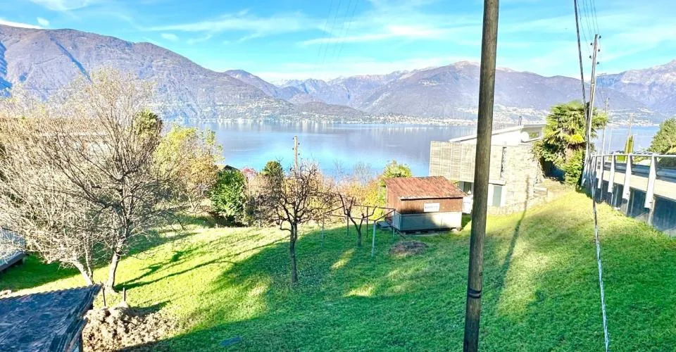 Your Dream Home: Hilly Land with Stunning Lake View – photo 6 of 10