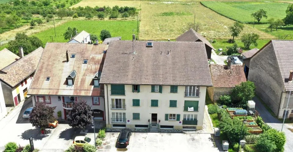 Logement très calme situé dans le village d'Oulens-sous-Echallens.