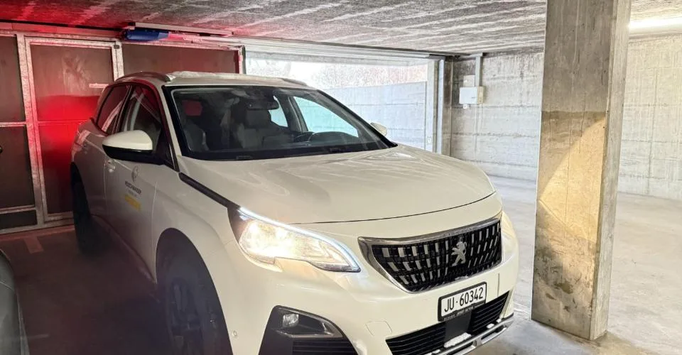 À louer dans un parking souterrain 1 place de parc à Delémont – Foto 2 von 5