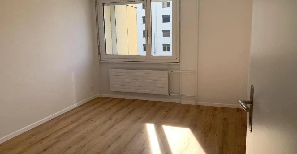3 Zimmer Wohnung in La Chaux-de-Fonds – foto 7 di 8