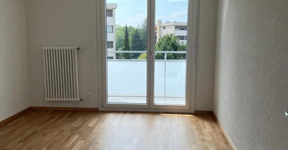 Joli appartement de 2.5 pièces à louer ! – Foto 6 von 8