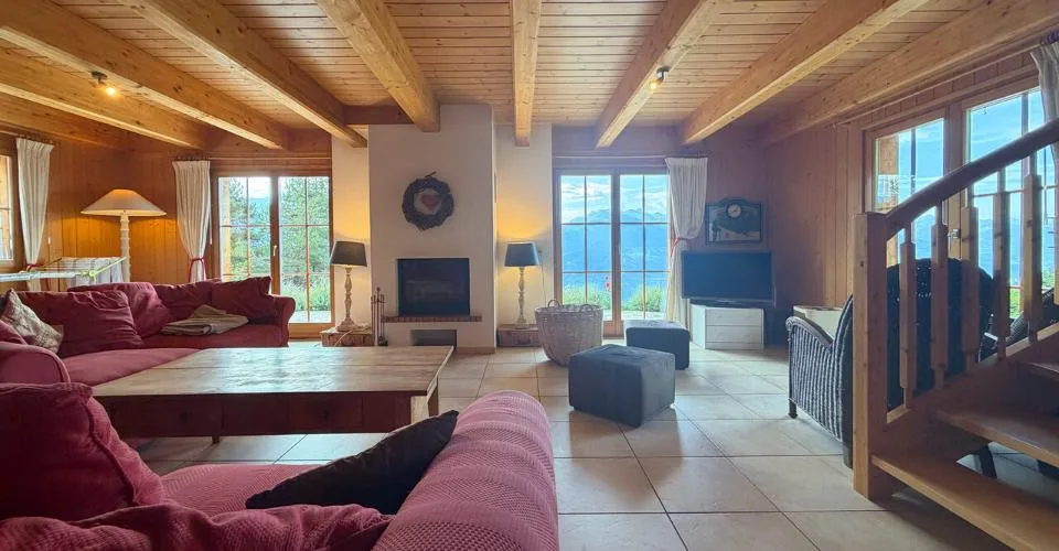 LOC 73 - CHALET CHANTAJOIE – Foto 2 von 13