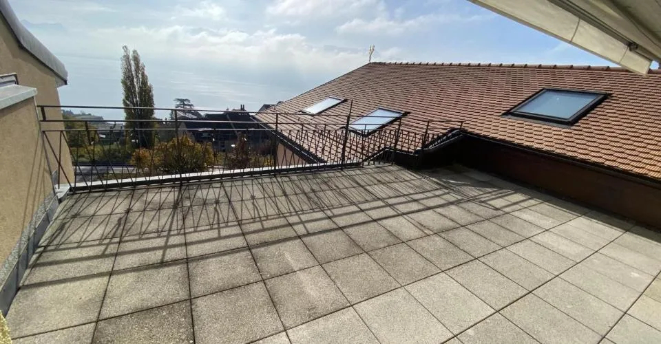Bel appartement de 3.5 pièces avec terrasse vue lac