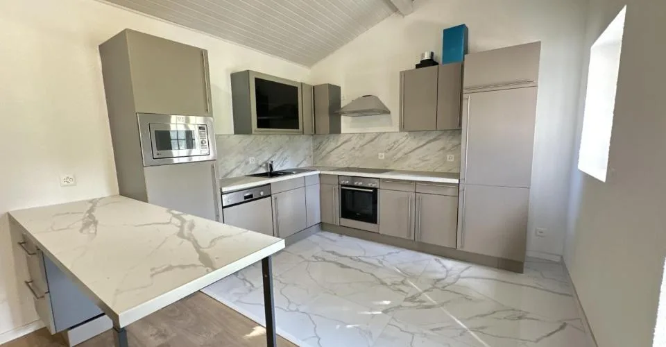 Maison de 4.5 pièces à Courtedoux à louer