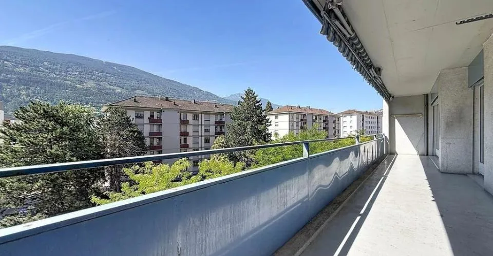 4.5 pièces en cours de rénovation complète à Sionn au 3ème étage – photo 10 of 10