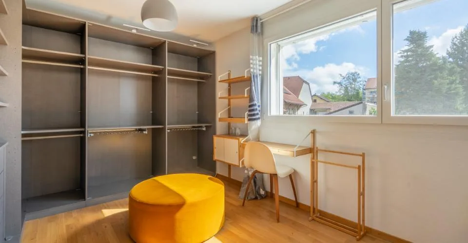 Lumière, espace et confort au cœur de Chavornay! – photo 6 sur 9
