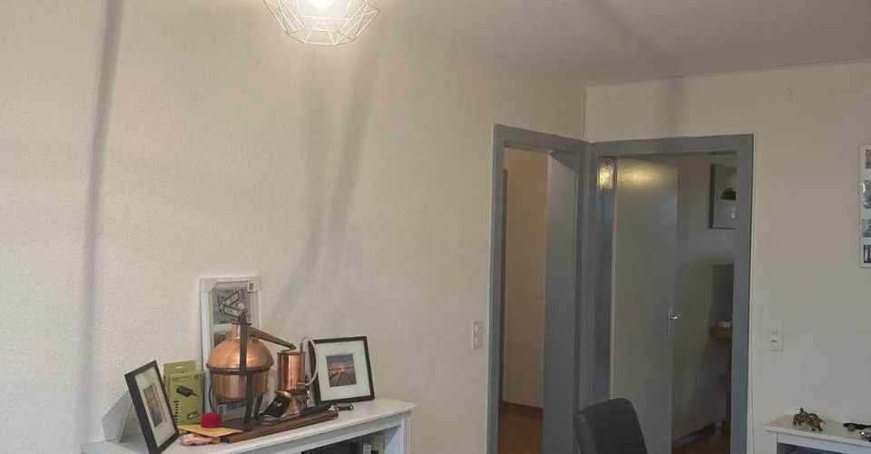 Appartement 4,5 pièces avec balcon et vue – Foto 9 von 9