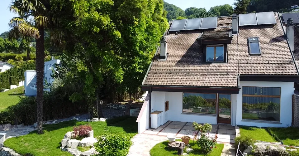 Villa mitoyenne de 165 m² – Vue panoramique à 270° sur le lac Léman | Montreux – photo 15 sur 17