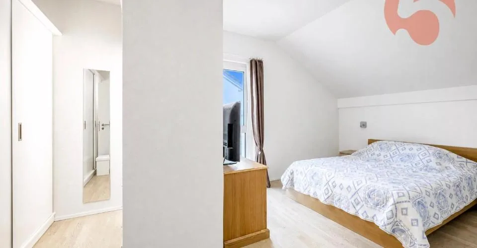 Magnifique villa de 4.5 pièces avec vue panoramique sur le Jura et la – foto 38 di 44