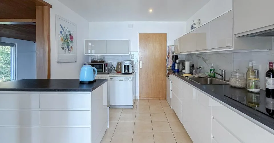Einfamilienhaus mit 6,5 Zimmern und herrlicher Panoramaview – Foto 8 von 13