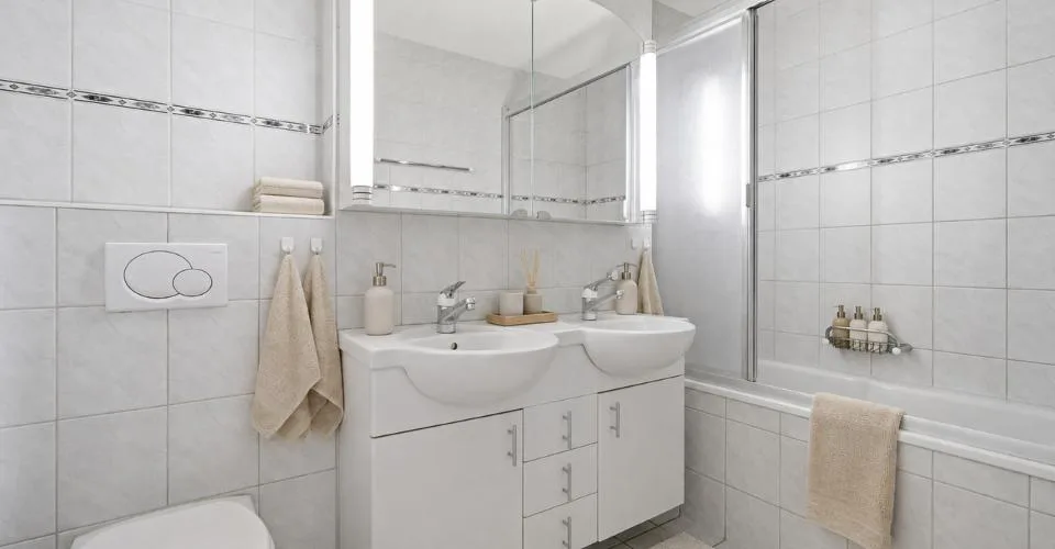 Family apartment with a far-reaching view - available for immediate occupancy – photo 10 of 13