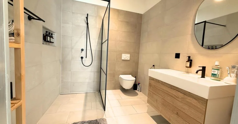 EXCLUSIVITÉ ! Bien d’exception avec terrasse et jardin privatif dans le quartier de La Coudre! – Foto 5 von 6