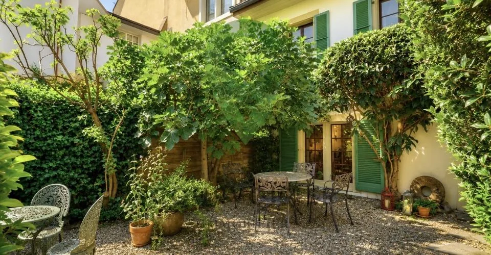 Maison de caractère avec jardin et local indépendant au coeur de Nyon – Foto 13 von 13