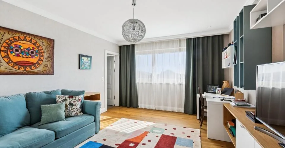 En exclusivité: Maison contemporaine avec vue panoramique sur les Alpe – photo 11 sur 13