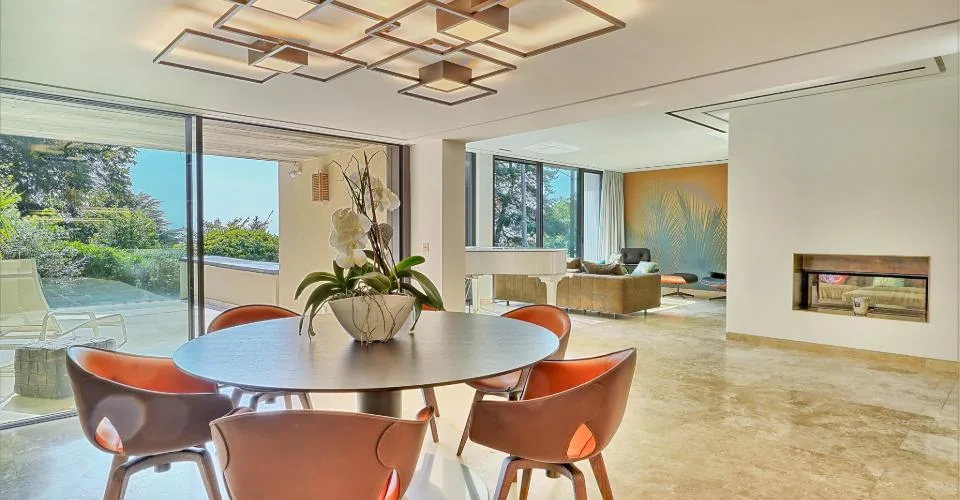 Lausanne Chailly, triplex de deux appartements avec 5 chambres en suites, 2 bureaux, jardin et piscine – Foto 2 von 18