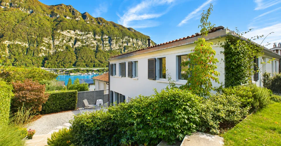 Helles Einfamilienhaus mit 5.5 Zimmern in Riva San Vitale, TI – Foto 14 von 28