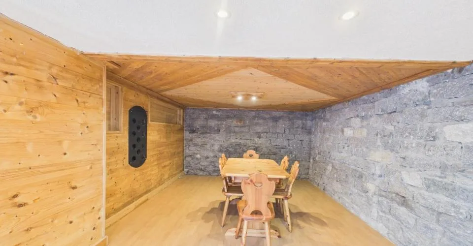 Elegantes Einfamilienhaus mit 4,5 Zimmern und Bergblick in Pollegio – Foto 17 von 25