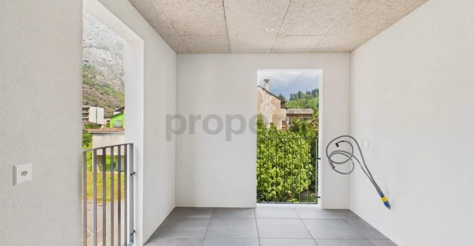 Moderne 3.5-Zimmer-Wohnung mit internem Parkplatz, Biasca – Foto 19 von 26