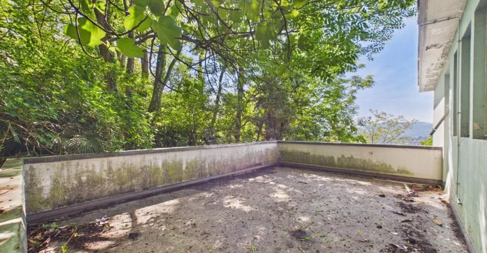 Spaziosa villa 9 locali vista lago, Viganello (o investimento per costruttori, si veda descrizione) – foto 10 di 13
