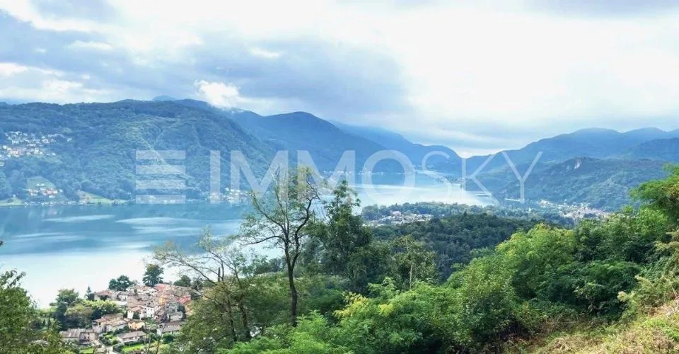 Atemberaubendes Panorama und genehmigte Lizenz – Foto 2 von 6