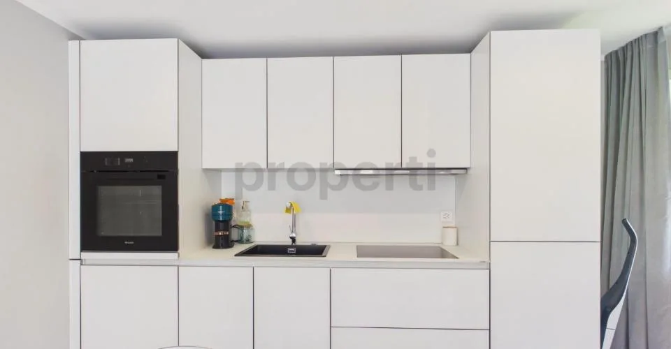 Elegant 2.5-room apartment with exclusive interior in Oberterzen – photo 4 of 16