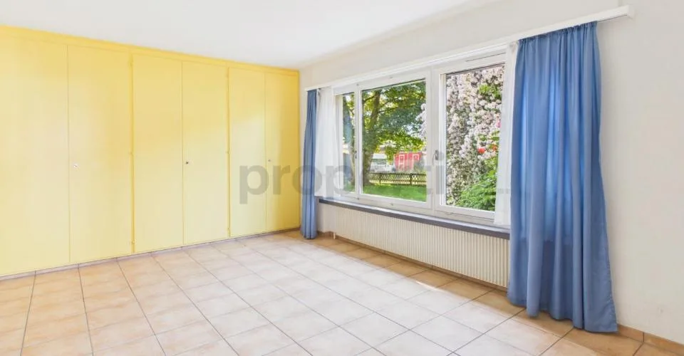 Grosszuegiges 6.5-Zimmer Einfamilienhaus mit Garten an einzigartiger Lage an der Aare in Interlaken – photo 7 sur 27