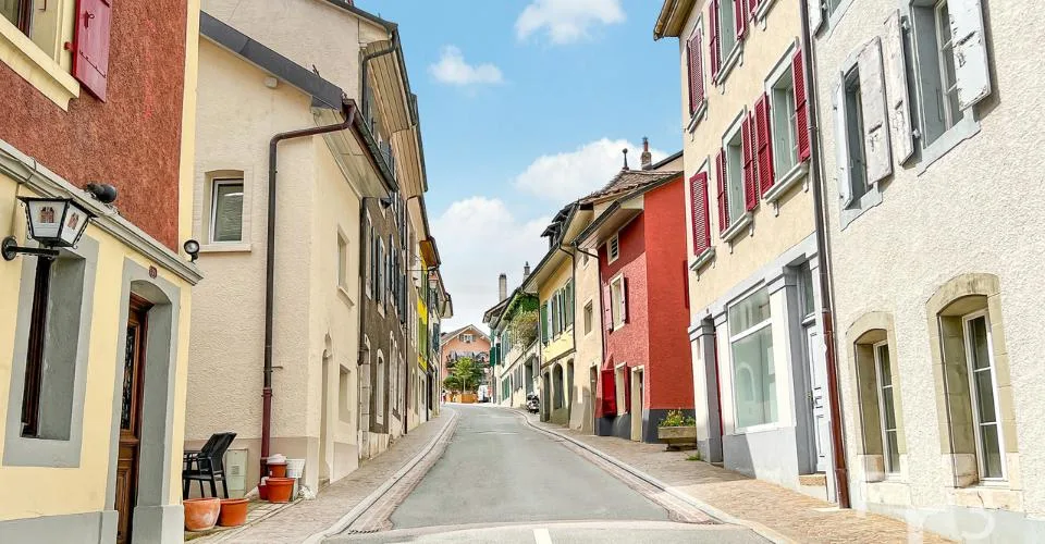 Maison au coeur de la vieille-ville avec l'option d'un jardin potager – Foto 2 von 25
