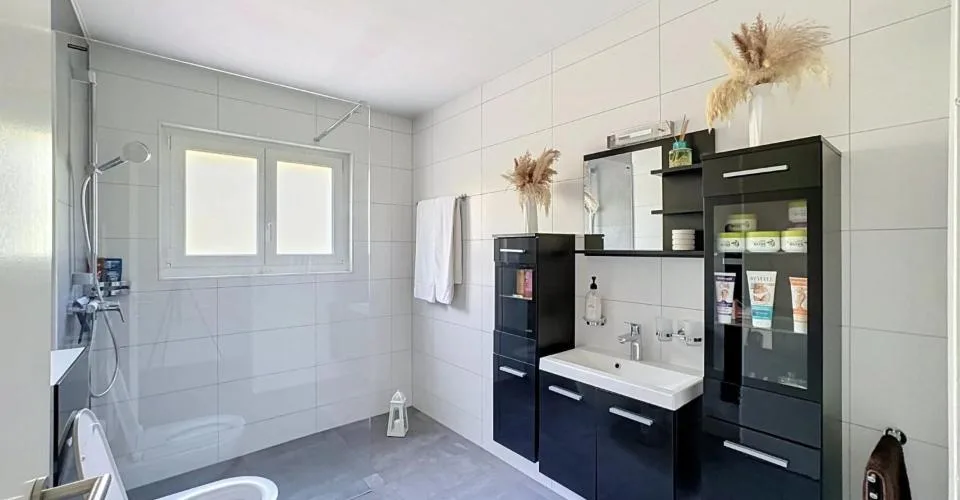 Villa 5.5 rooms with 4 bedrooms and panoramic view of Lake Geneva, Bouveret – photo 16 of 22