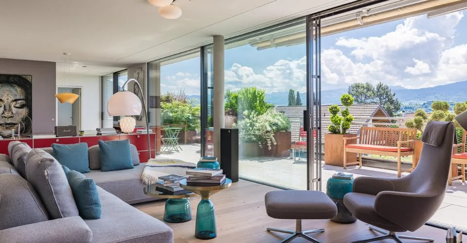 Außergewöhnliches Penthouse mit großer Terrasse & Dachterrasse